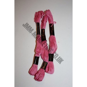 Trebla Embroidery Silks - Pink (905)