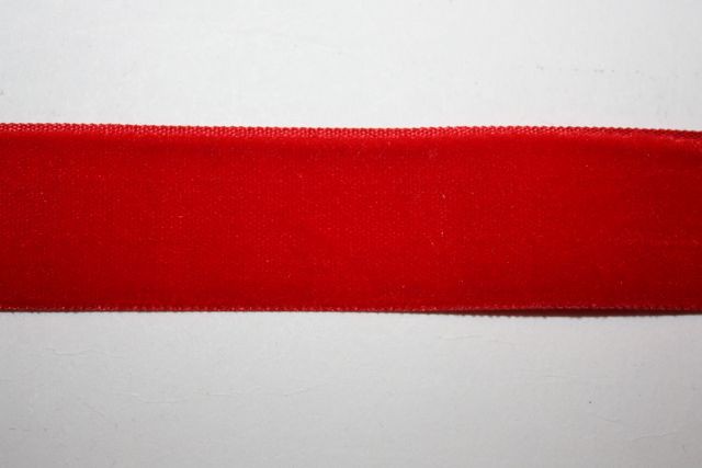 1 Velvet Ribbon