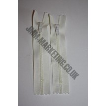 Nylon Zips 6" (15cm) - Ivory